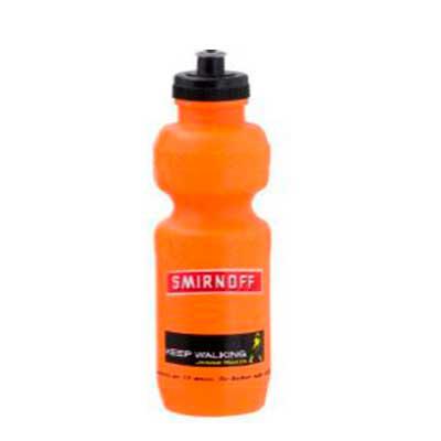 Squeeze com capacidade para 750ml.