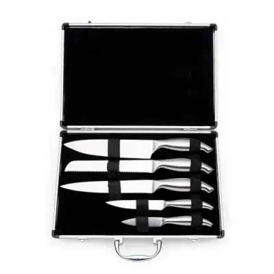 Kit facas com cinco peças