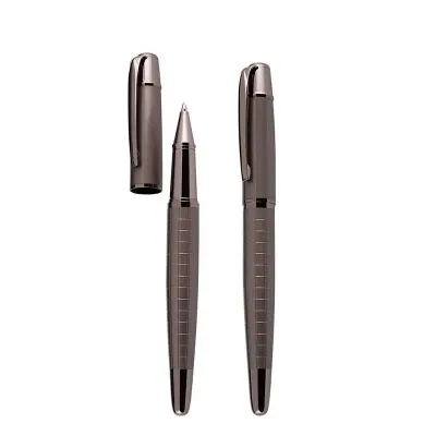 Caneta roller de metal escrita em azul CM2630R