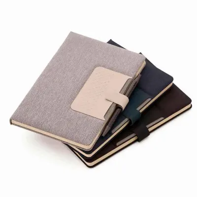 Caderno de anotações com suporte para caneta