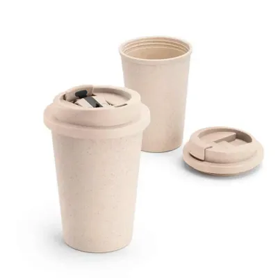 Copo de viagem com capacidade de 380 ml