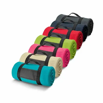 Manta. Tecido polar em cores 