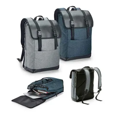 Mochila para notebook com diversos bolsos interiores e duas divisórias almofadadas para notebook