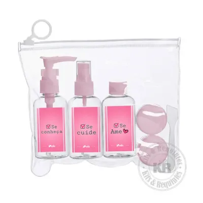 Kit com necessaire plástica e 5 peças com adesivo personalizado e tag.
