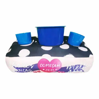 Almofada personalizada com balde para pipoca e copos para bebidas