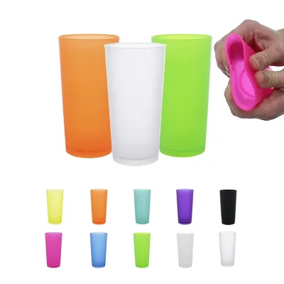 Copos flexíveis, várias cores