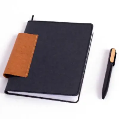 Caderno em couro personalizado e porta caneta - preto