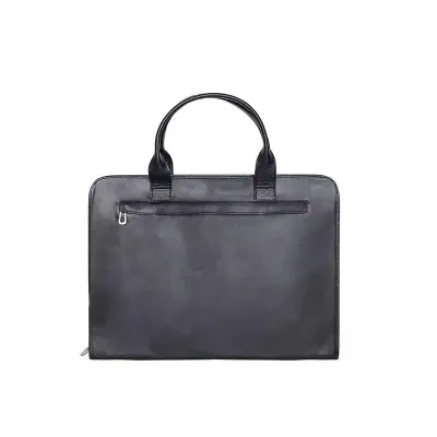 Pasta de mão em couro na cor preto 