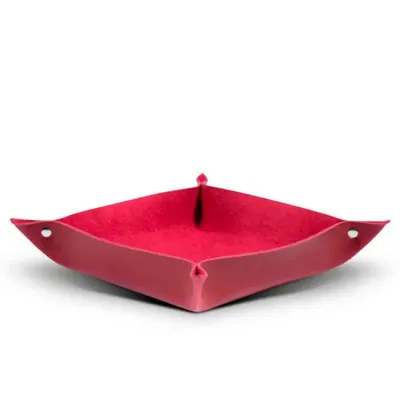 Cachepô em sintético na cor vermelha