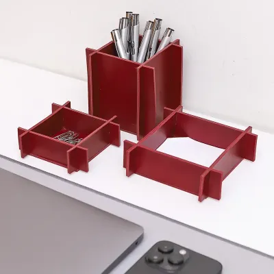 kit escritório sobre a mesa