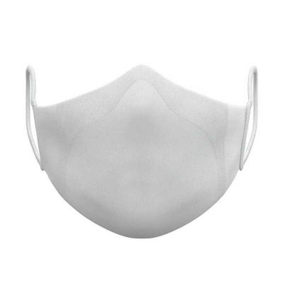 BTM Brindes - Máscara em tecido lavável branco poliéster. Medida:  18 x 18  Imagem meramente ilustrativa