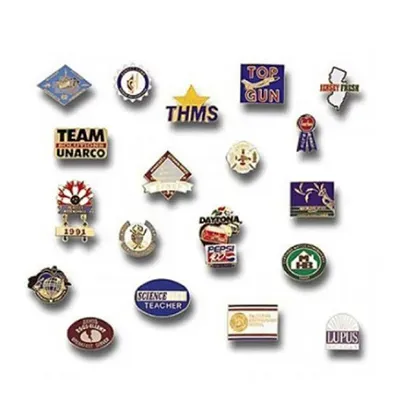 Pins em vários formatos