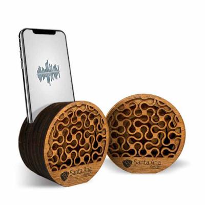 Santa Ana Design - Caixa acústica amplificadora personalizada de madeira para celulares. Amplifica o som do seu celular utilizando apenas a estrutura oca sem nenhum plug...