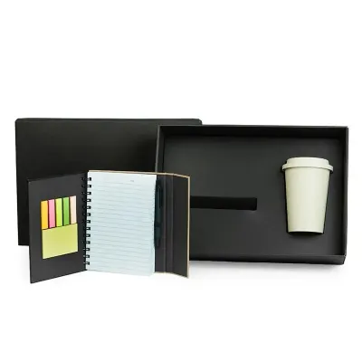 Kit boa vindas com caderno, caneta e copo - em caixa