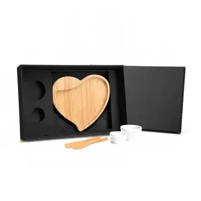 Kit Petisco Com Tábua Formato Coração - 5 peças