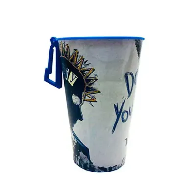 Copo com Mosquetão.