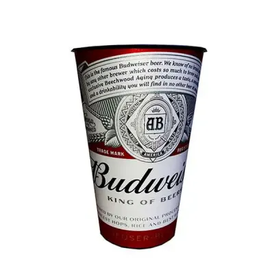 Copo com capacidade 550 ml com impressão IML.