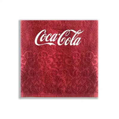 Toalha de banho vermelha com logo coca personalizada