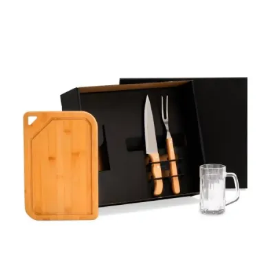 Composto por tábua em Bambu 01 caneca americano em vidro para Cerveja 01 faca 7“ e garfo em Madei...