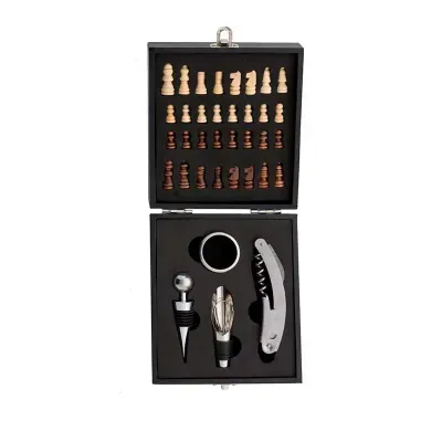 Kit Vinho Xadrez 4 peças em estojo de madeira