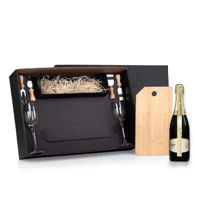 Kit espumante com acessórios para queijo