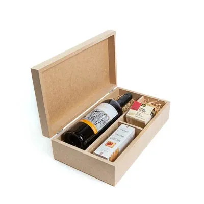 Kit de vinho com torradinha e queijo pomerode