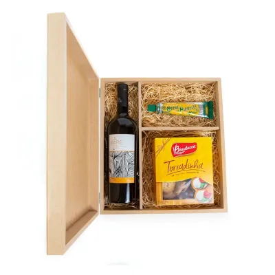Kit vinho com bisnaga de queijo e torradinhas