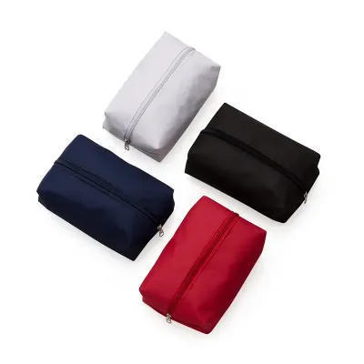 Necessaires de nylon coloridas