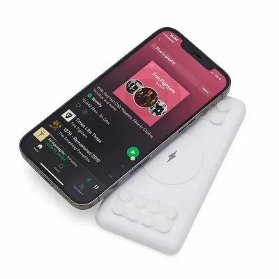 Power Bank personalizado de 10.000mAh de Indução com Ventosa