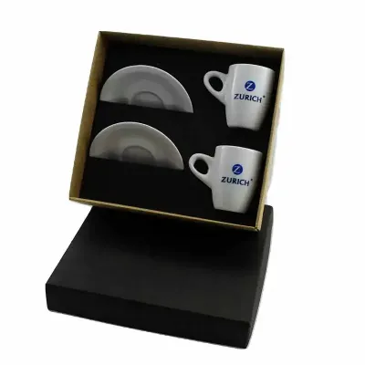 Kit de 2 xícaras com pires em caixa de papel