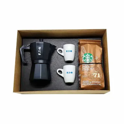 Kit Café Personalizado com xícaras em caixa kraft