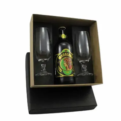 Kit cerveja artesanal com duas taças
