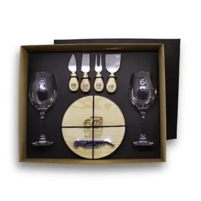 Kit Queijos e Vinho em caixa duplex