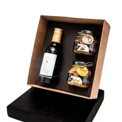 Kit vinho Premium com 2 brusquetas
