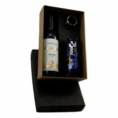Kit vinho com chocolate e salva gotas