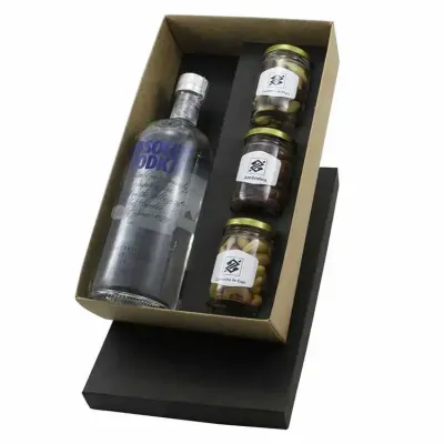 Kit vodka com Absolut de 1 litro e 3 potes com petiscos