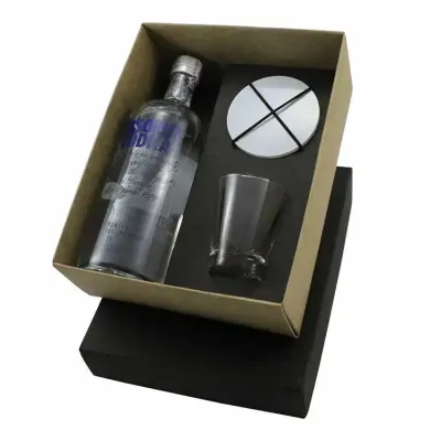 Kit vodka Absolut de 1 litro com copo e porta-copo