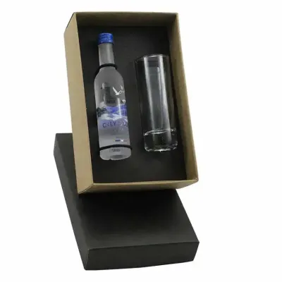 Kit vodka Grey Goos 50ml com 1 copo de vidro