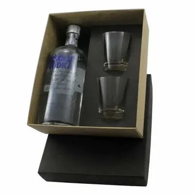 Kit vodka com Absolut de 1 litro e 2 copos