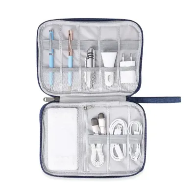 Estojo para Kit tecnológico: aberto