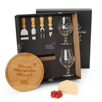 Kit Happy Hour com Taça para Cerveja, Tábua de Petiscos e Queijos e Acessórios