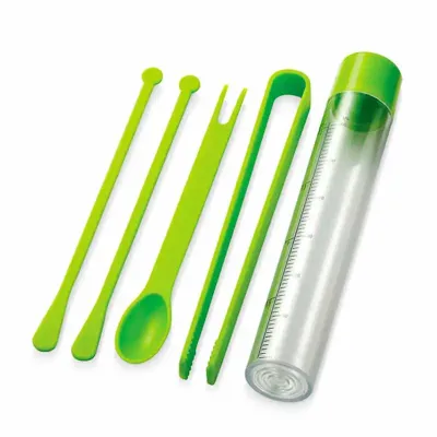 Kit coquetel com mexedores, pinça, colher e dosador/agitador