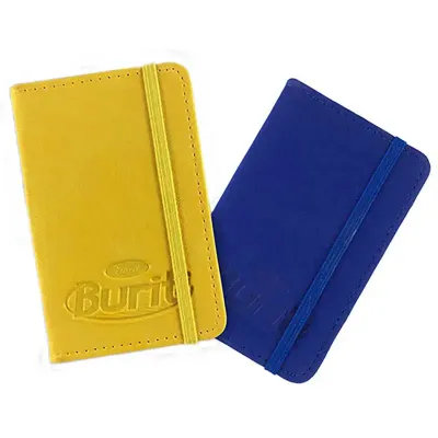 Moleskine com capa em couro sintético