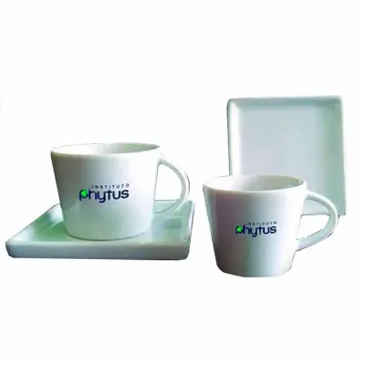 Xícara de porcelana