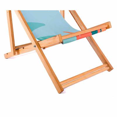 Cadeira espreguiçadeira em madeira