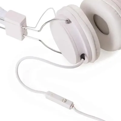 Headfone estéreo com microfone detalhe