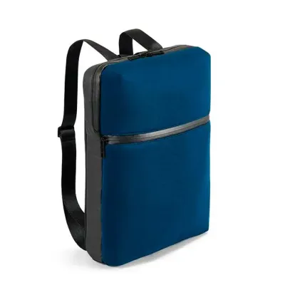 Mochila com tecido e fechos impermeáveis 