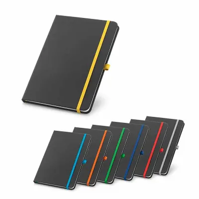 Caderno com cores diversas de elástico