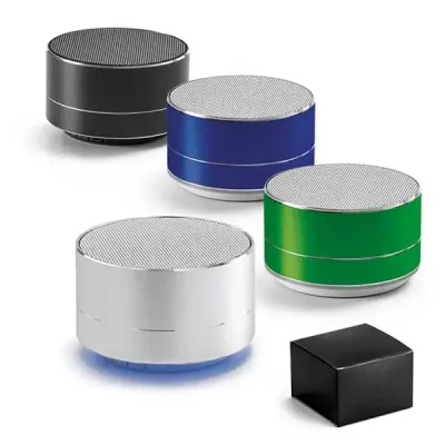Caixas de som com acabamento em alumínio em diversas cores