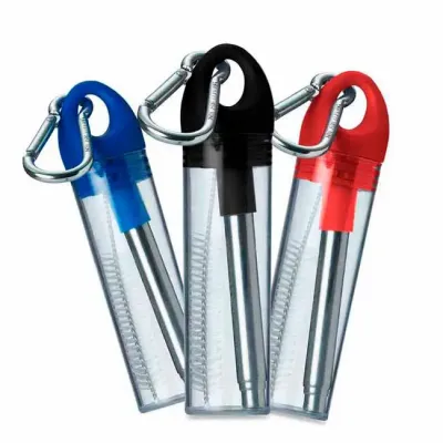 Canudo com detalhes em silicone colorido